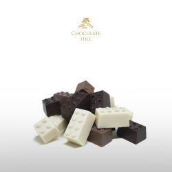 Čokoládové kostky (ze 44% mléčné, 75% hořké a 45% bílé čokolády) bez obalu